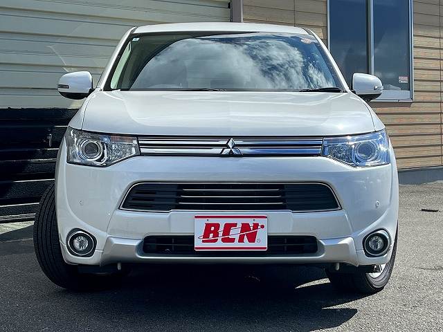 三菱 アウトランダーＰＨＥＶ