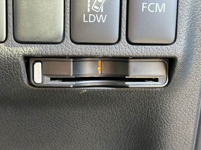 三菱 アウトランダーＰＨＥＶ