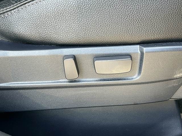 三菱 アウトランダーＰＨＥＶ
