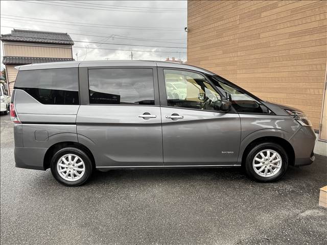 日産 セレナ