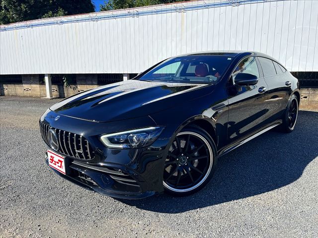 メルセデスベンツ ＡＭＧ　ＧＴ　４ドアクーペ