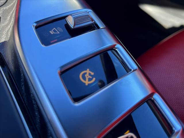 メルセデスベンツ ＡＭＧ　ＧＴ　４ドアクーペ