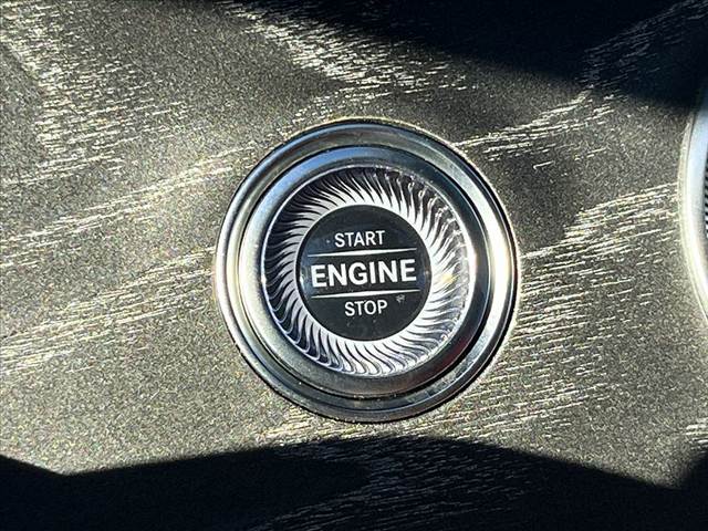 メルセデスベンツ ＡＭＧ　ＧＴ　４ドアクーペ