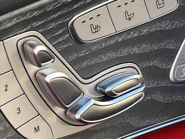 メルセデスベンツ ＡＭＧ　ＧＴ　４ドアクーペ