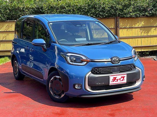 トヨタ シエンタ　ハイブリッド