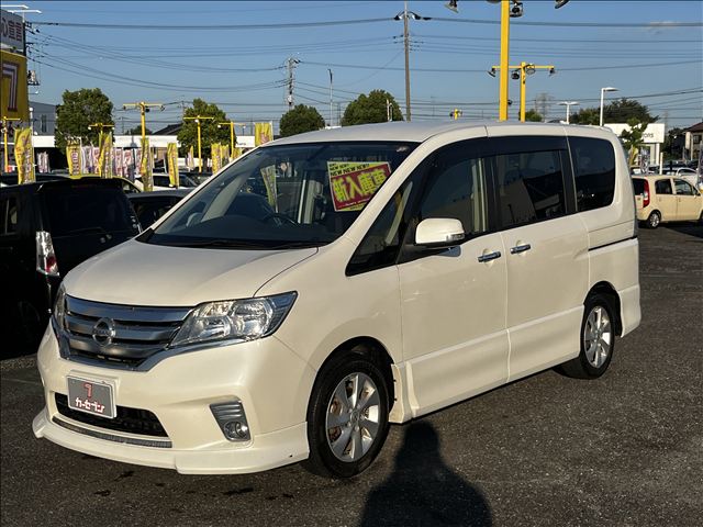 日産 セレナ