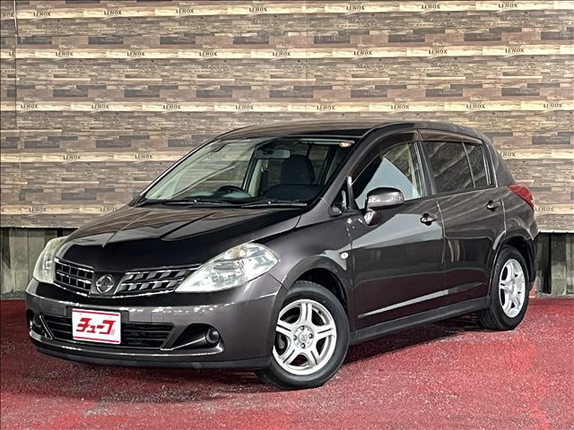 日産 ティーダ