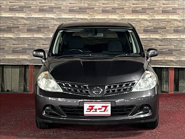 日産 ティーダ