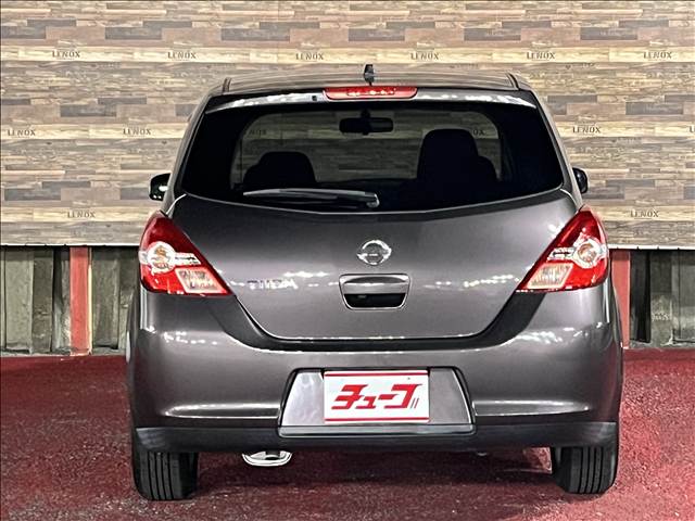 日産 ティーダ