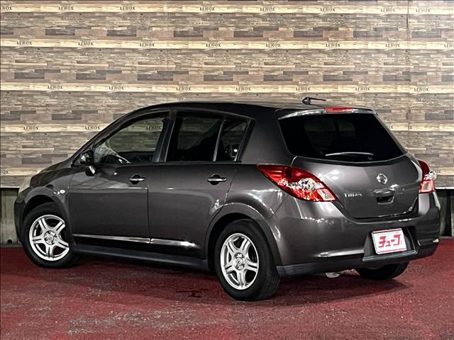 日産 ティーダ