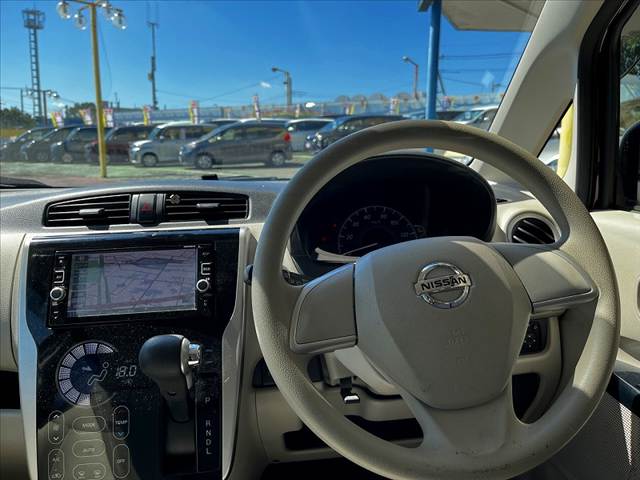 日産 デイズ