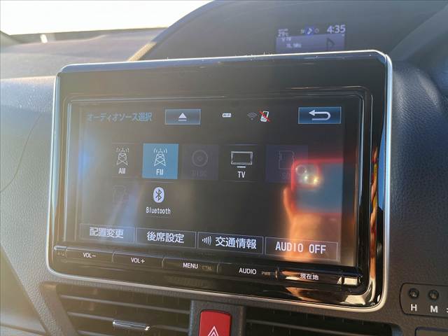 トヨタ ヴォクシー