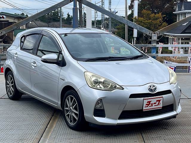 トヨタ アクア