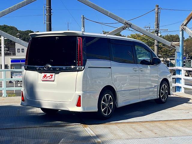 トヨタ ノア