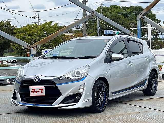 トヨタ アクア