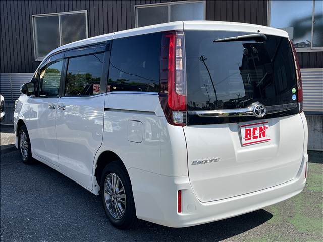 トヨタ エスクァイア