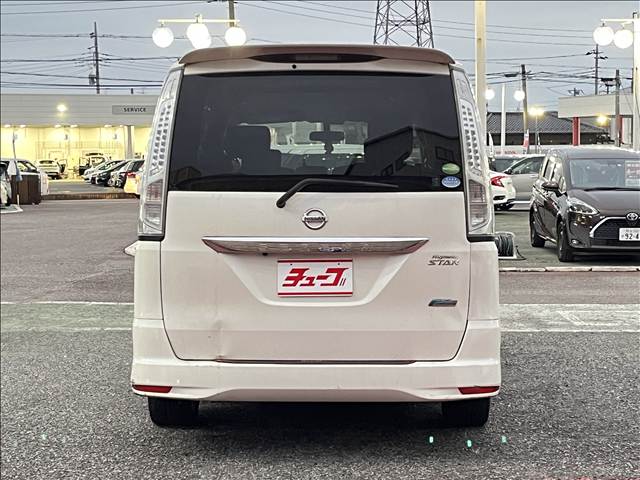 日産 セレナ