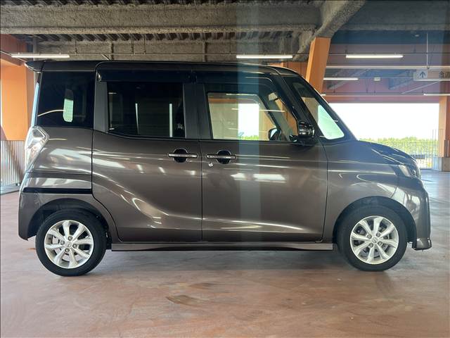 日産 デイズ　ルークス