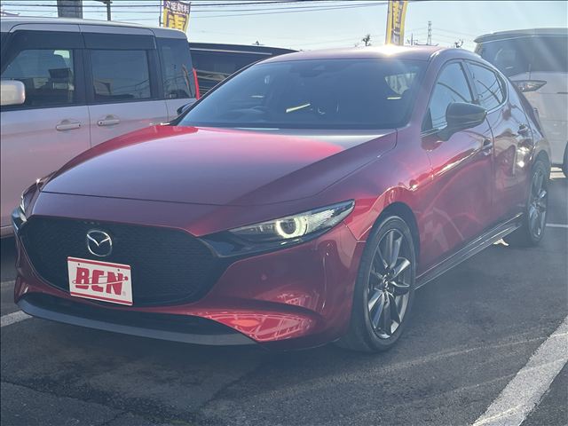 マツダ ＭＡＺＤＡ３　ファストバック