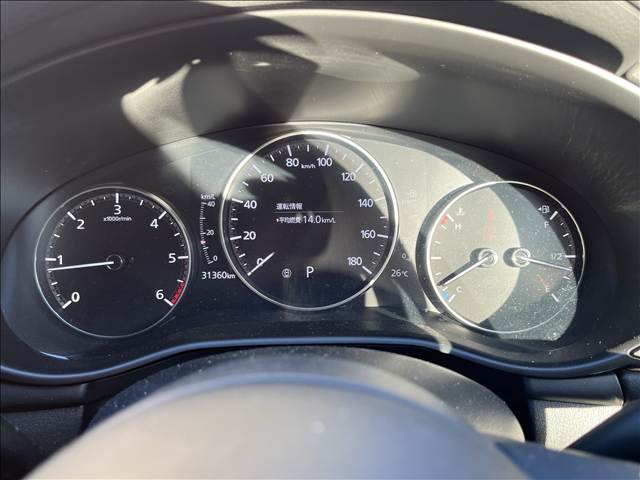 マツダ ＭＡＺＤＡ３　ファストバック