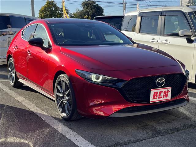 マツダ ＭＡＺＤＡ３　ファストバック