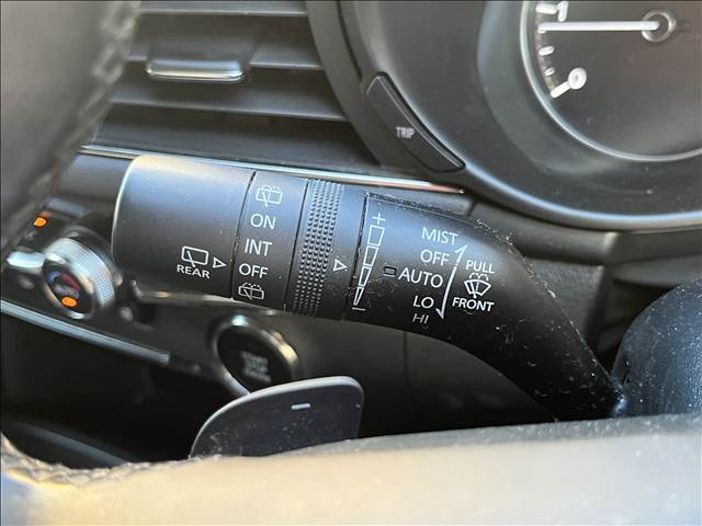 マツダ ＭＡＺＤＡ３　ファストバック
