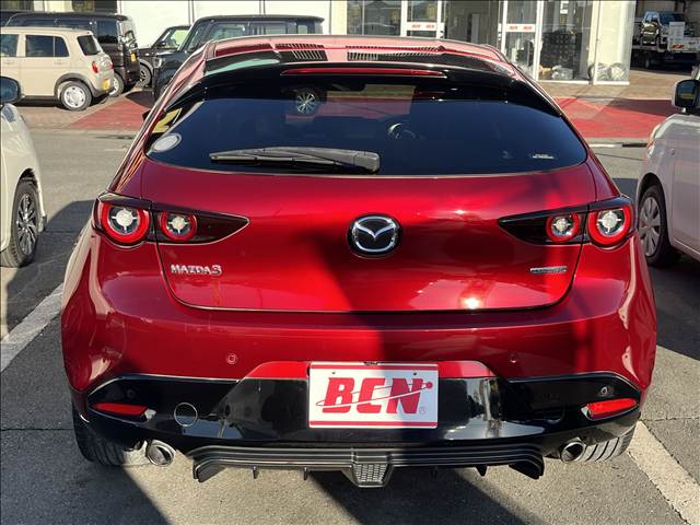 マツダ ＭＡＺＤＡ３　ファストバック