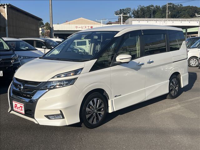 日産 セレナ
