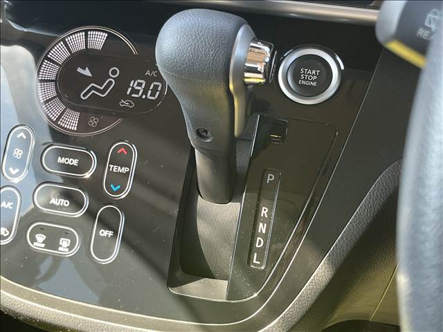 日産 デイズ　ルークス