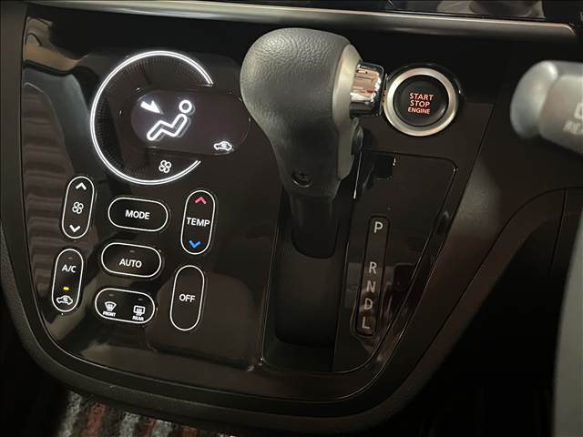 日産 デイズ　ルークス