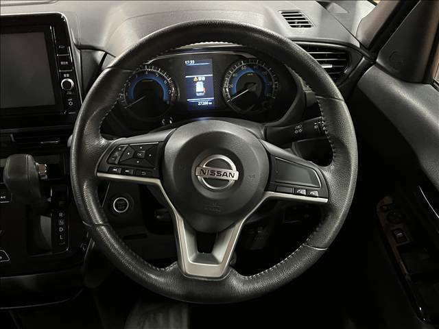 日産 ルークス