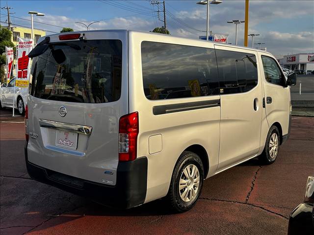 日産 ＮＶ３５０キャラバン