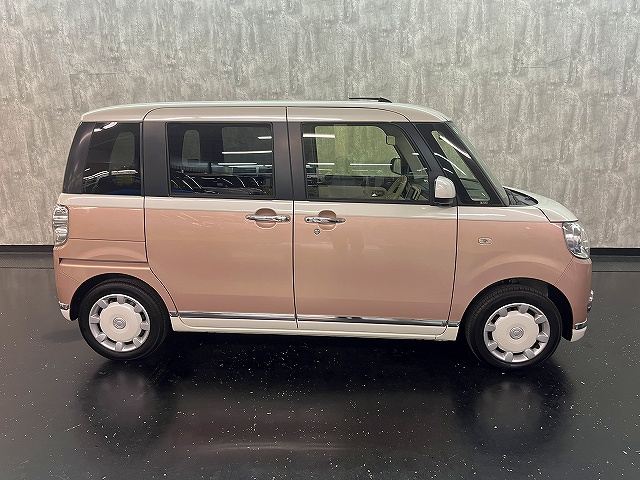 ダイハツ ムーヴ　キャンバス