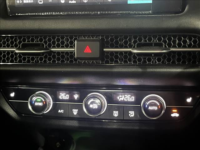 ホンダ ＺＲ−Ｖ　ハイブリッド