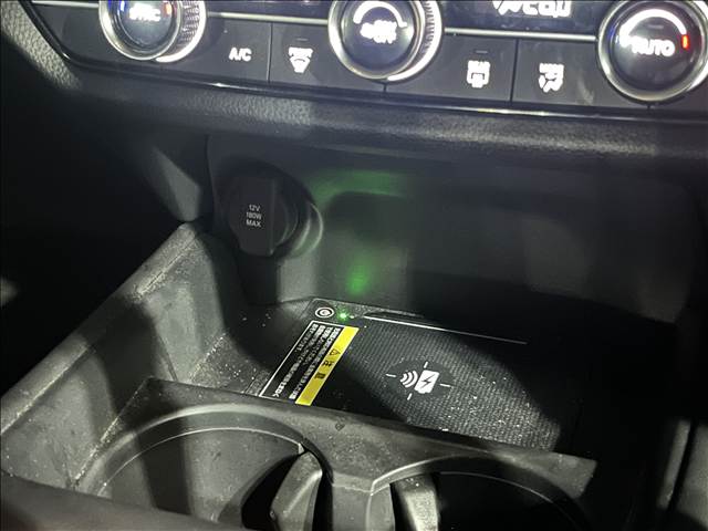 ホンダ ＺＲ−Ｖ　ハイブリッド