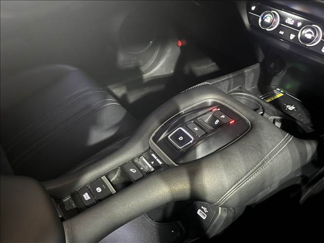 ホンダ ＺＲ−Ｖ　ハイブリッド