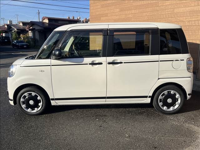ダイハツ ムーヴ　キャンバス