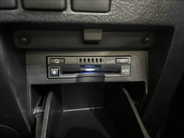 トヨタ ヴェルファイア
