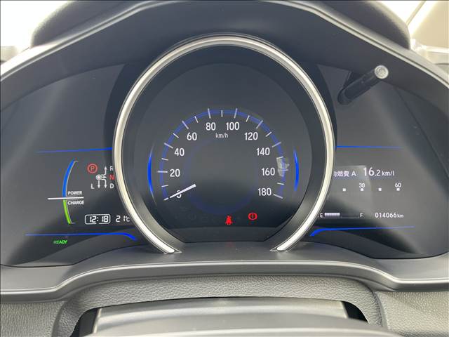 ホンダ フィット　ハイブリッド