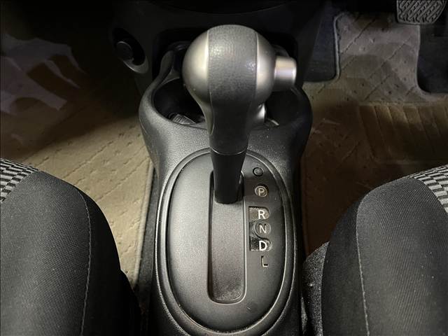 日産 マーチ　ＨＢ
