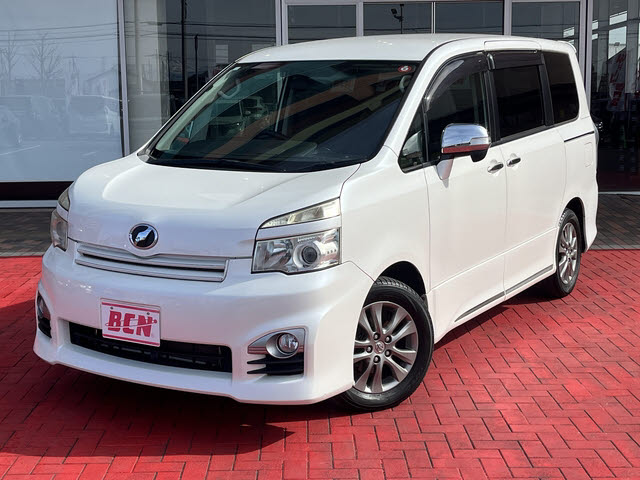 トヨタ ヴォクシー