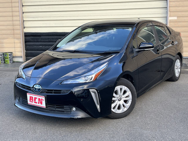 トヨタ プリウス