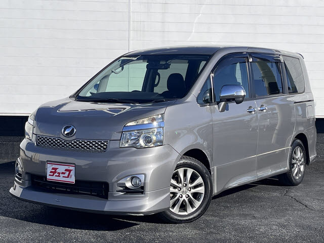 トヨタ ヴォクシー