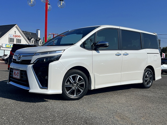 トヨタ ヴォクシー