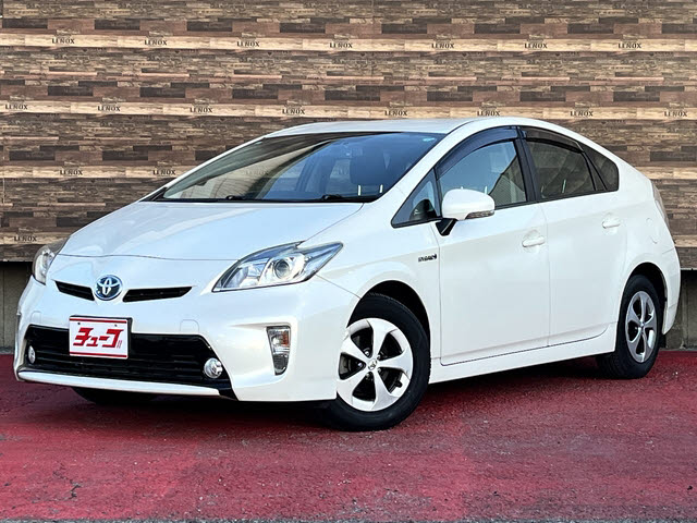 トヨタ プリウス