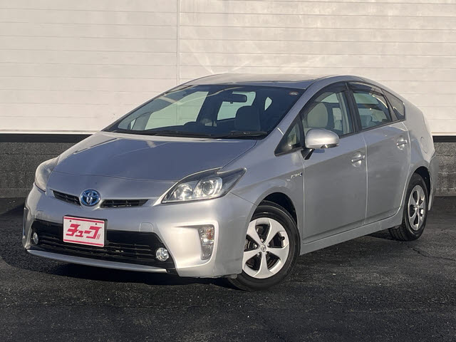 トヨタ プリウス