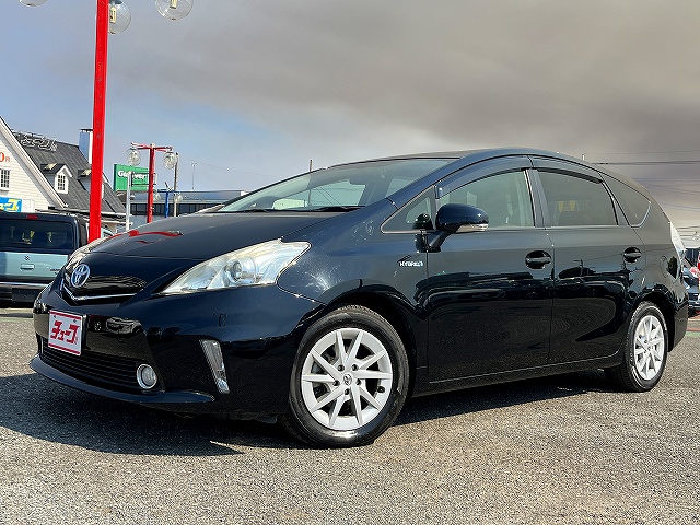 トヨタ プリウス　アルファ