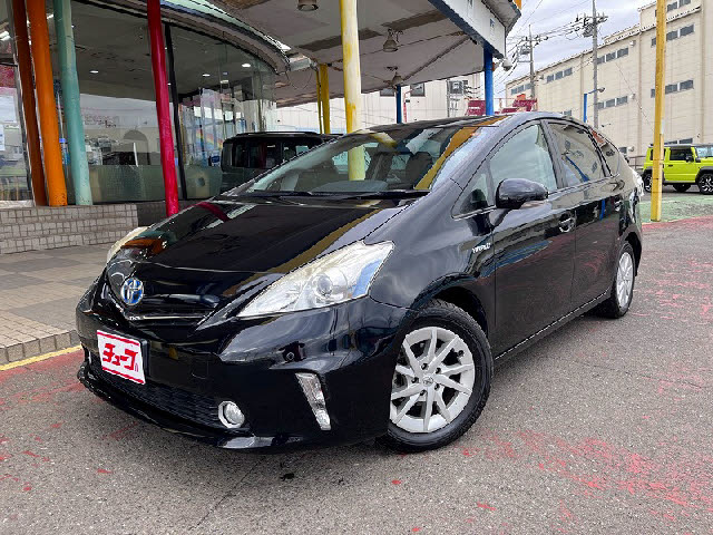 トヨタ プリウス　アルファ