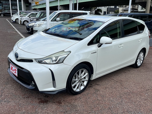 トヨタ プリウス　アルファ