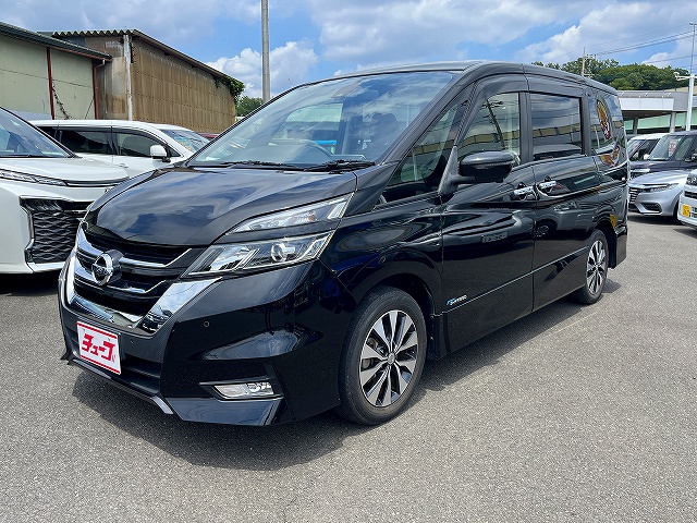 日産 セレナ